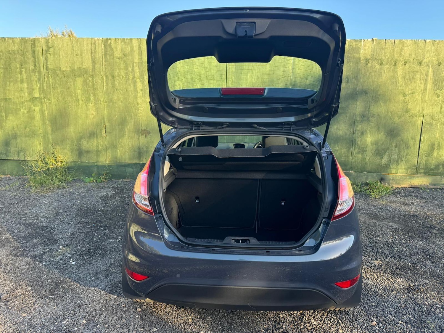 Used Ford Fiesta 2015 for sale - 76472933: Photo 13