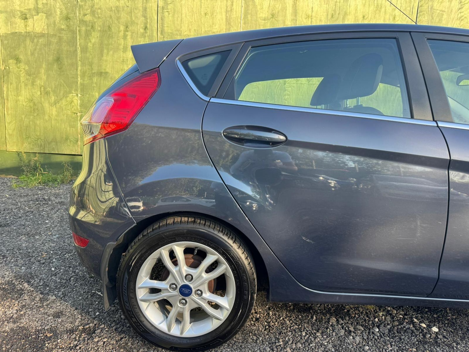 Used Ford Fiesta 2015 for sale - 76472933: Photo 20