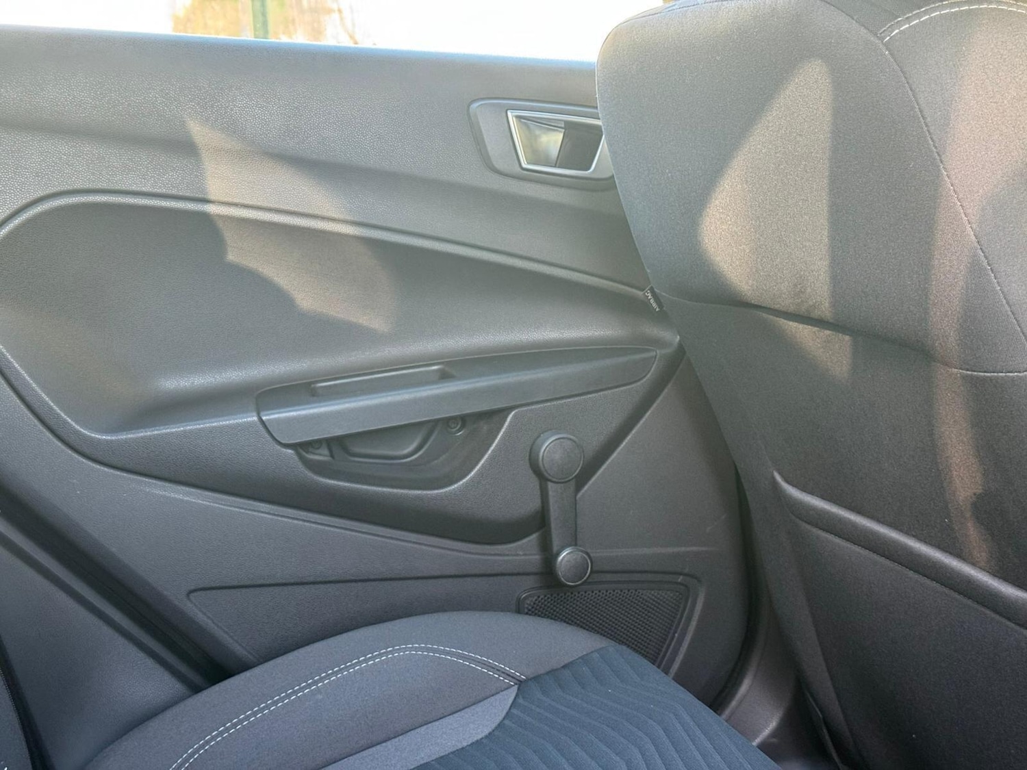 Used Ford Fiesta 2015 for sale - 76472933: Photo 35