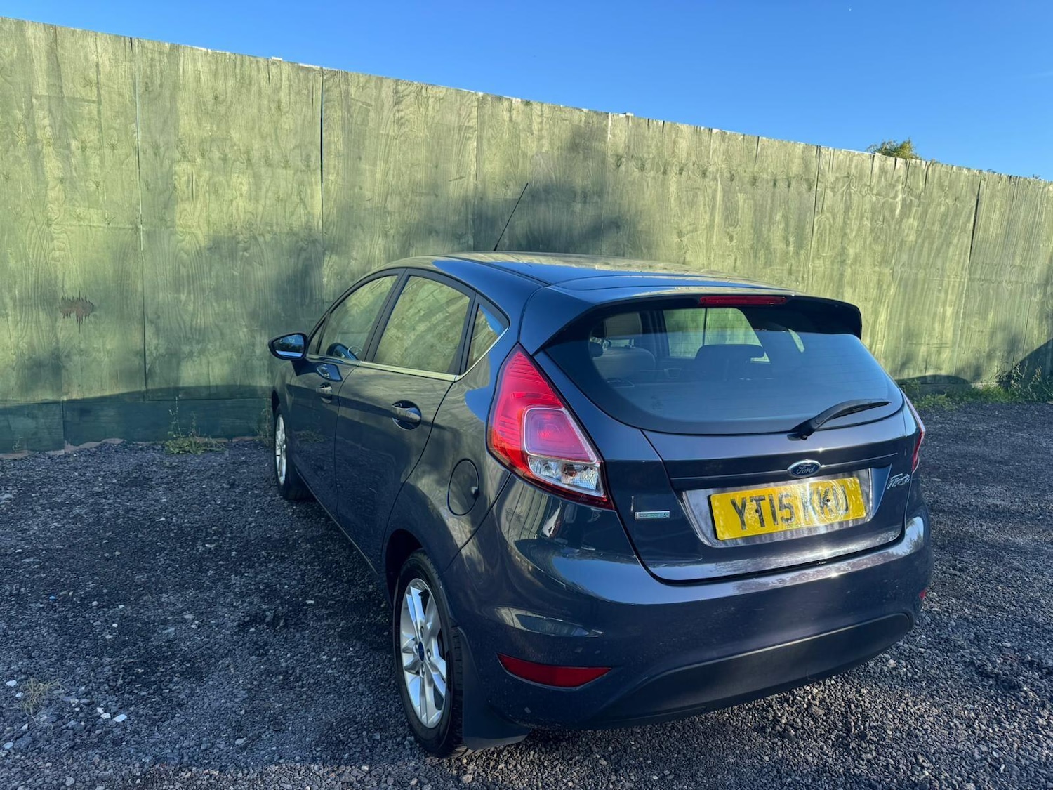 Used Ford Fiesta 2015 for sale - 76472933: Photo 9