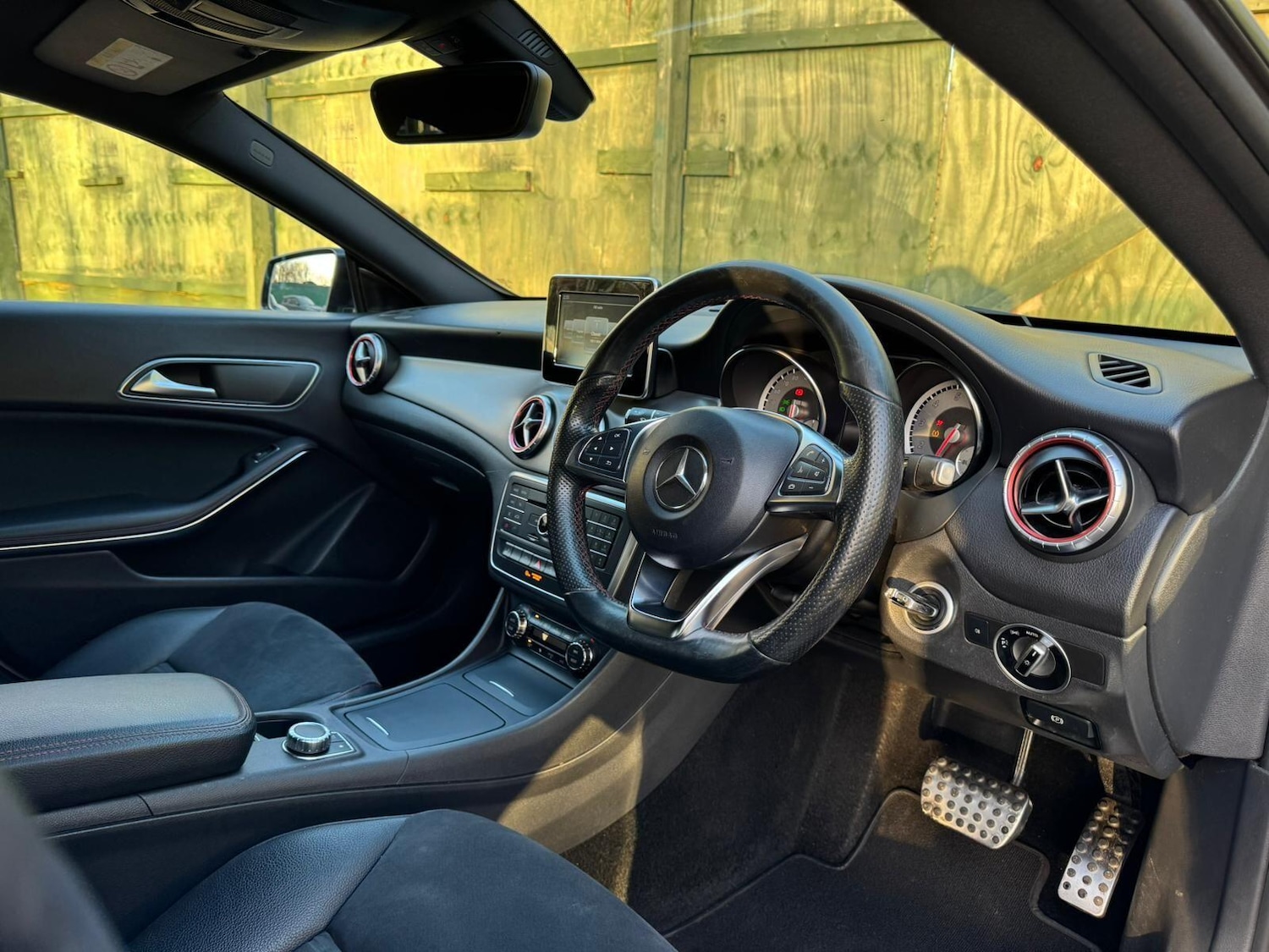 Used Mercedes-Benz CLA for sale - 77015909: Photo 27