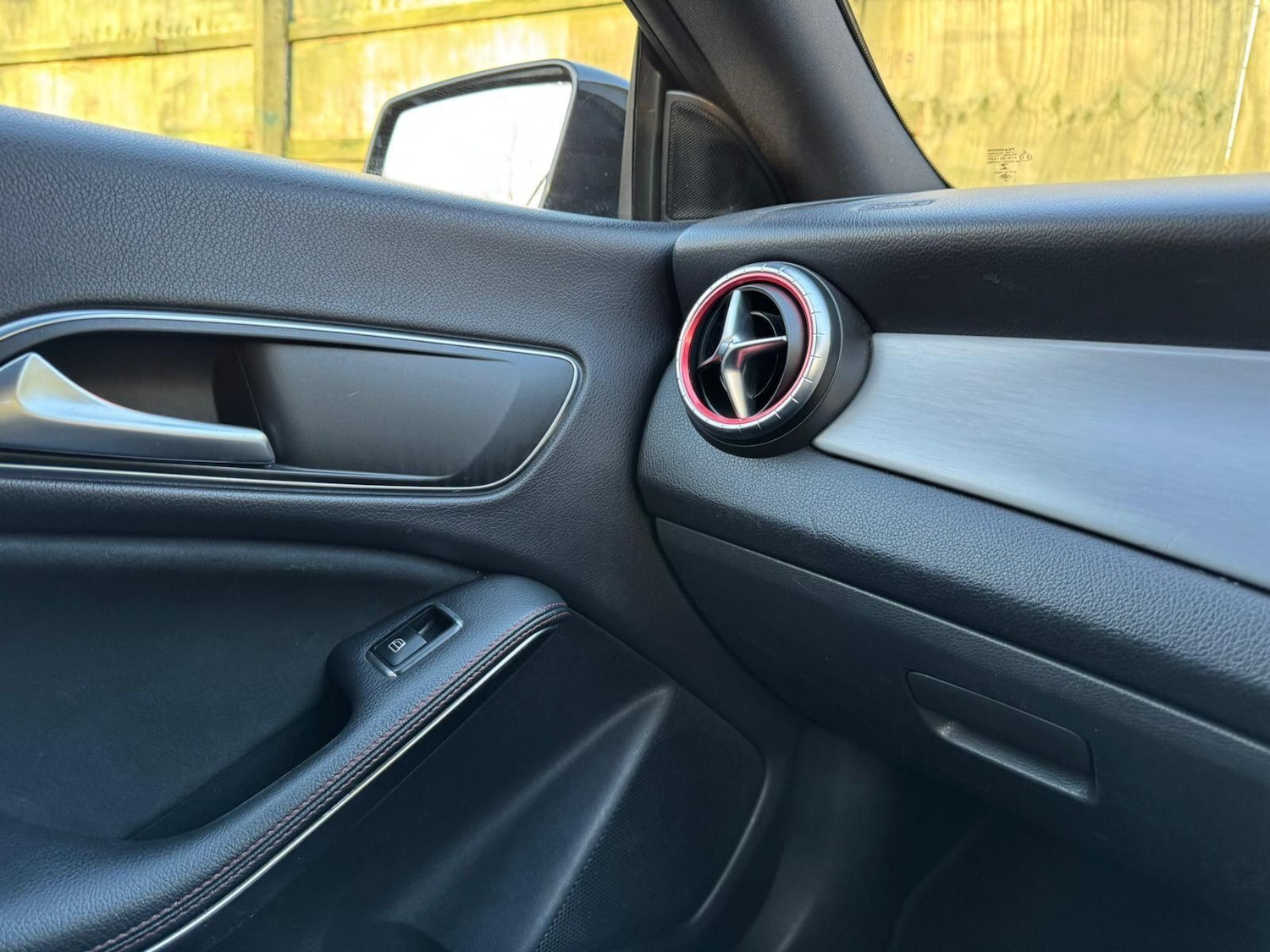 Used Mercedes-Benz CLA for sale - 77015909: Photo 34