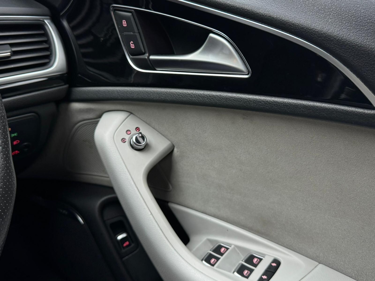 Used Audi A6 Avant 2016 for sale - 76975837: Photo 29