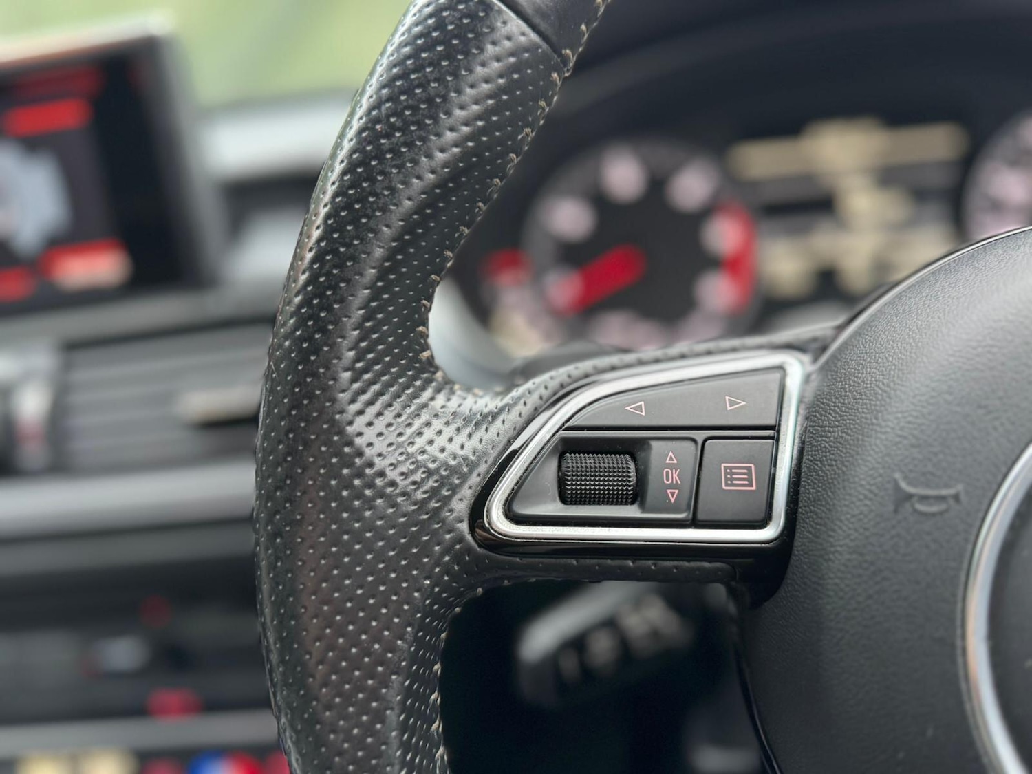 Used Audi A6 Avant 2016 for sale - 76975837: Photo 31