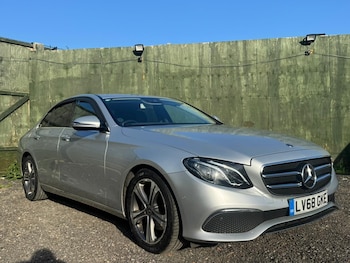 Used Mercedes-Benz E Class 2018 for sale - 78348104: Photo