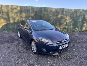 Used Ford Focus 2011 for sale - 76786442: Photo
