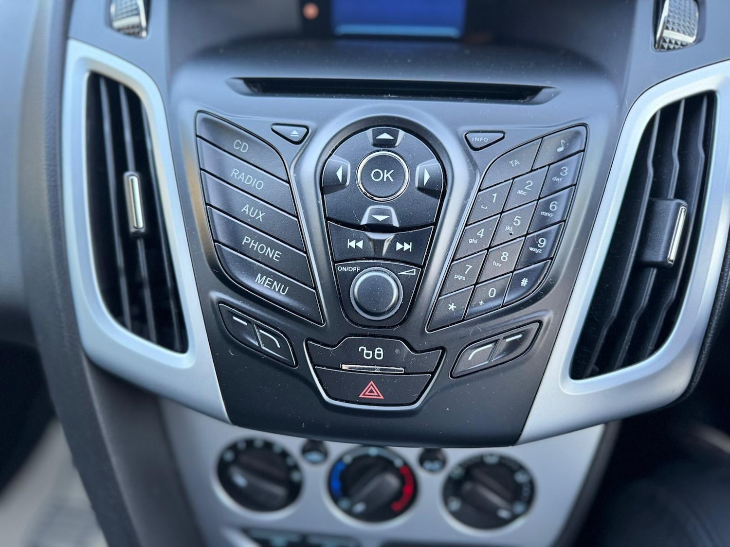 Used Ford Focus 2011 for sale - 76786442: Photo 29