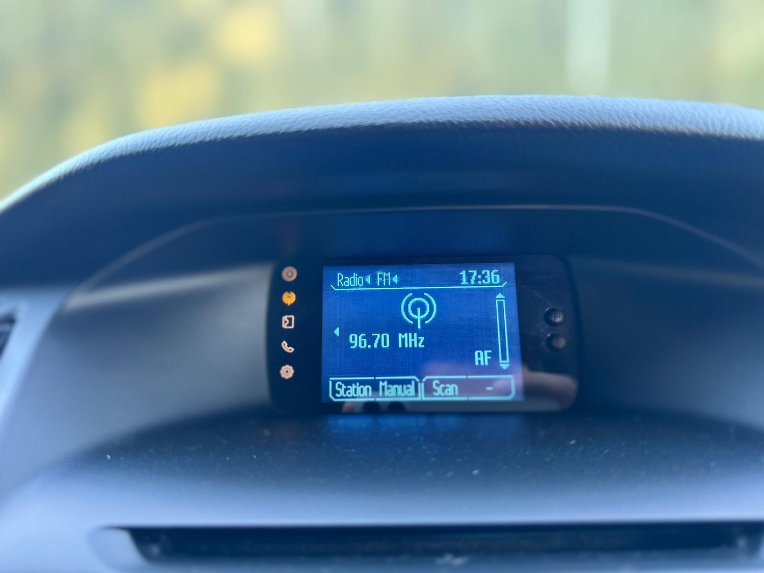 Used Ford Focus 2011 for sale - 76786442: Photo 32