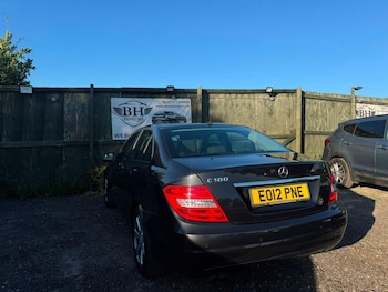 Used Mercedes-Benz C Class 2012 for sale - 79093915: Photo