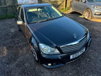 Used Mercedes-Benz C Class 2012 for sale - 79093915: Photo