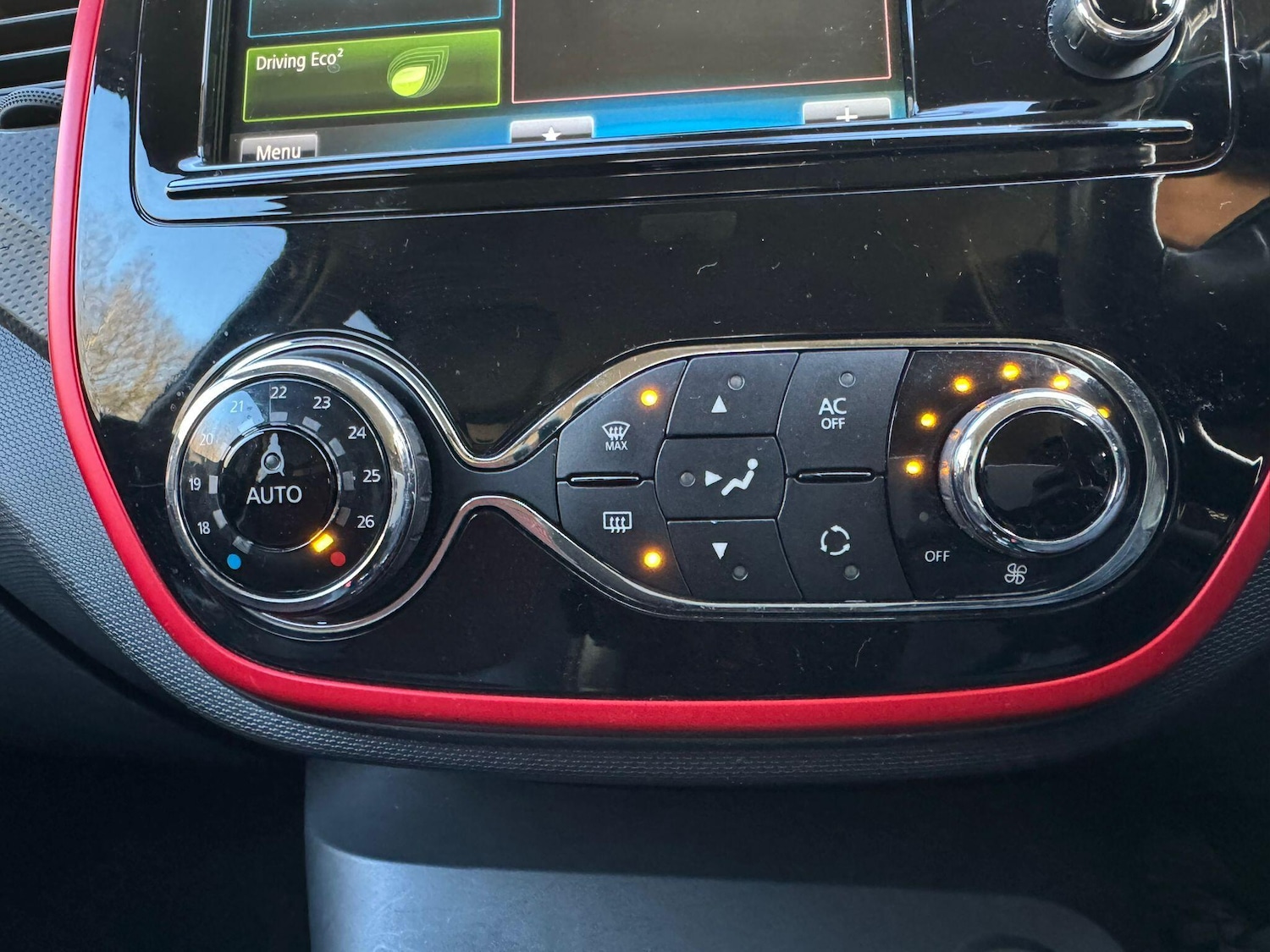 Used Renault Captur 2015 for sale - 77016187: Photo 35