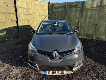 Used Renault Captur 2015 for sale - 77016187: Photo