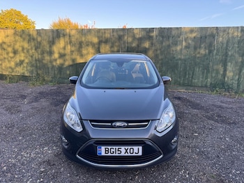 Used Ford Grand C-Max 2015 for sale - 76425376: Photo