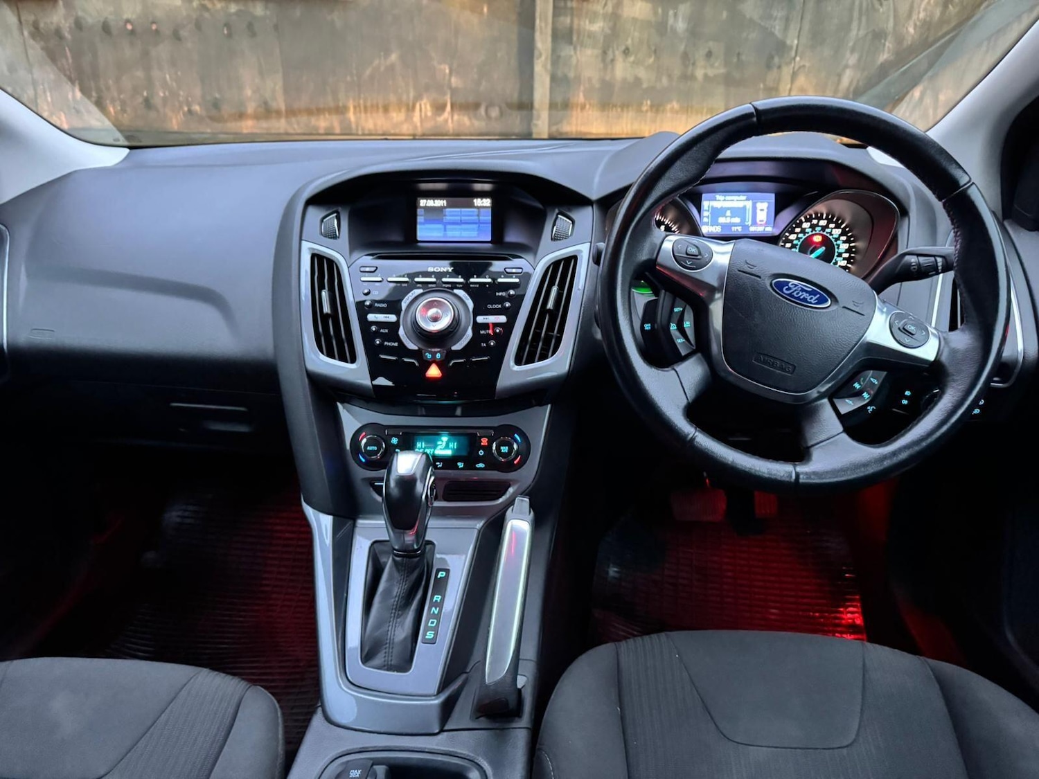 Used Ford Focus 2011 for sale - 76965522: Photo 23