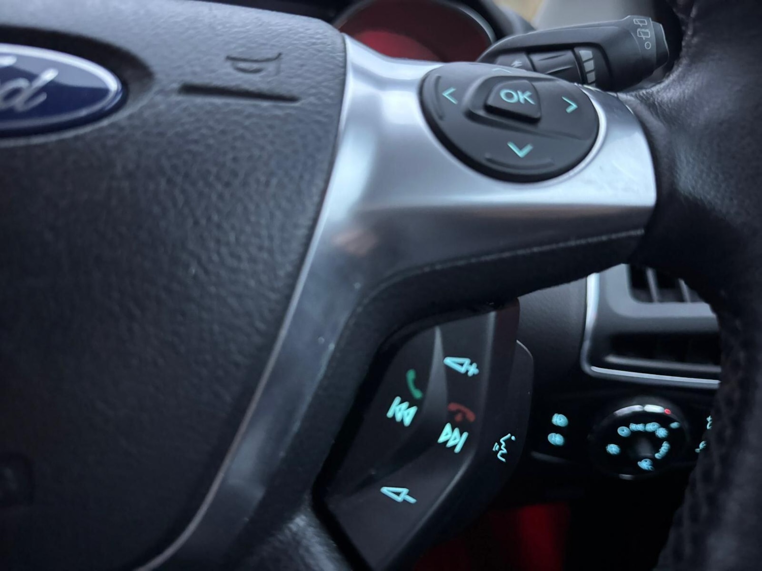 Used Ford Focus 2011 for sale - 76965522: Photo 29