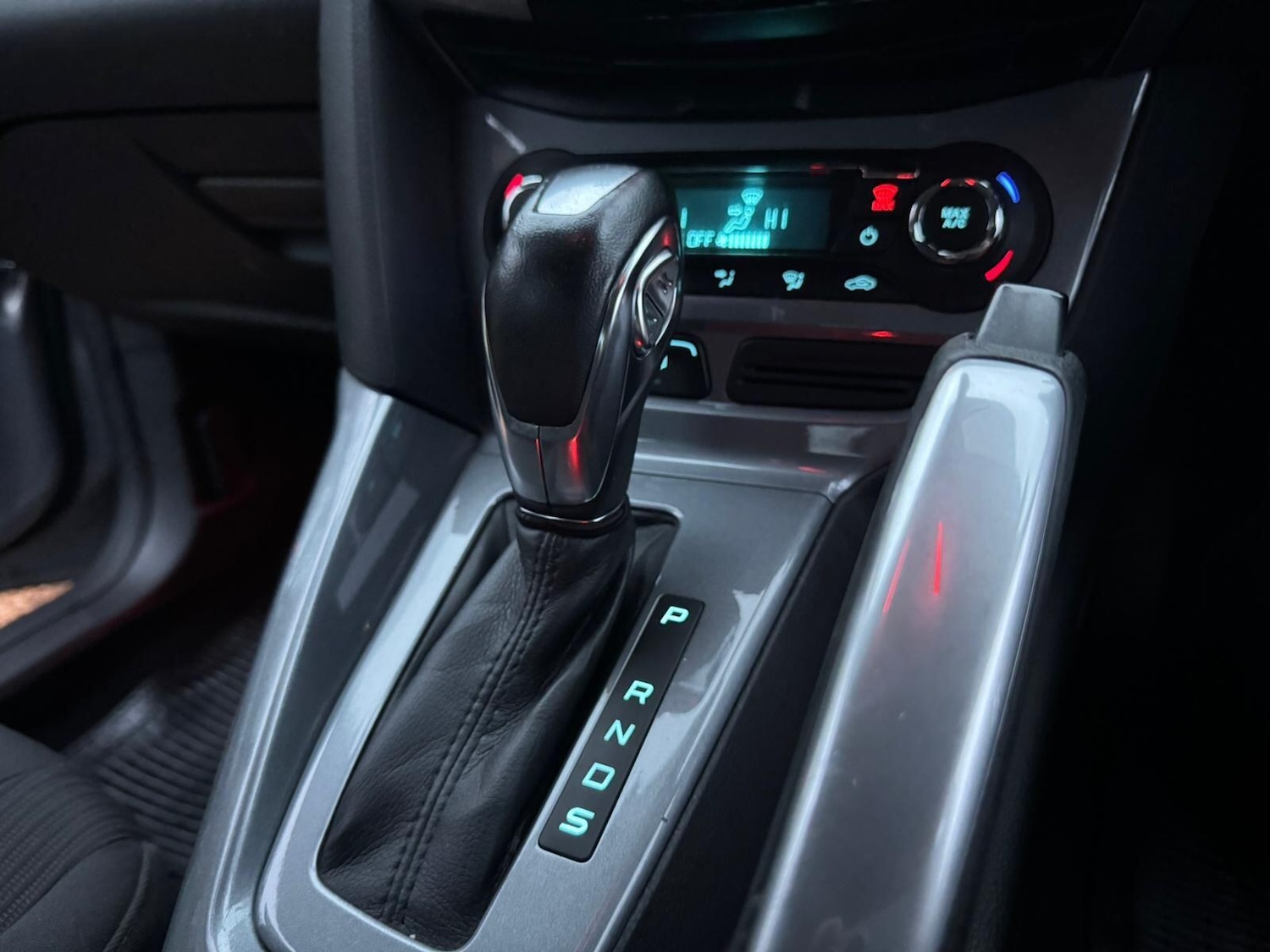 Used Ford Focus 2011 for sale - 76965522: Photo 30