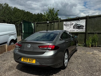 Used Vauxhall Insignia 2019 for sale - 79075567: Photo