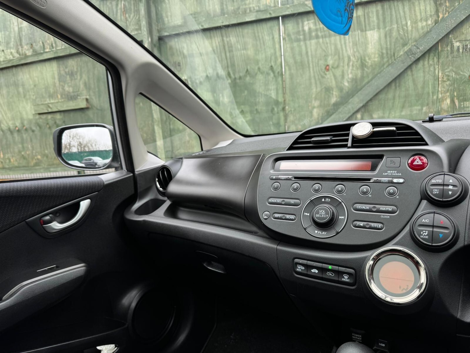 Used Honda Jazz 2013 for sale - 77612177: Photo 25