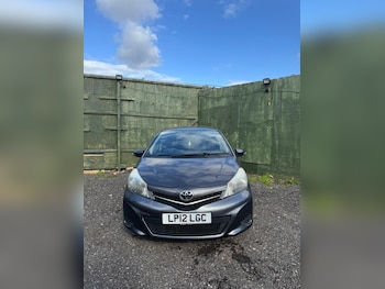 Used Toyota Yaris 2012 for sale - 78911626: Photo