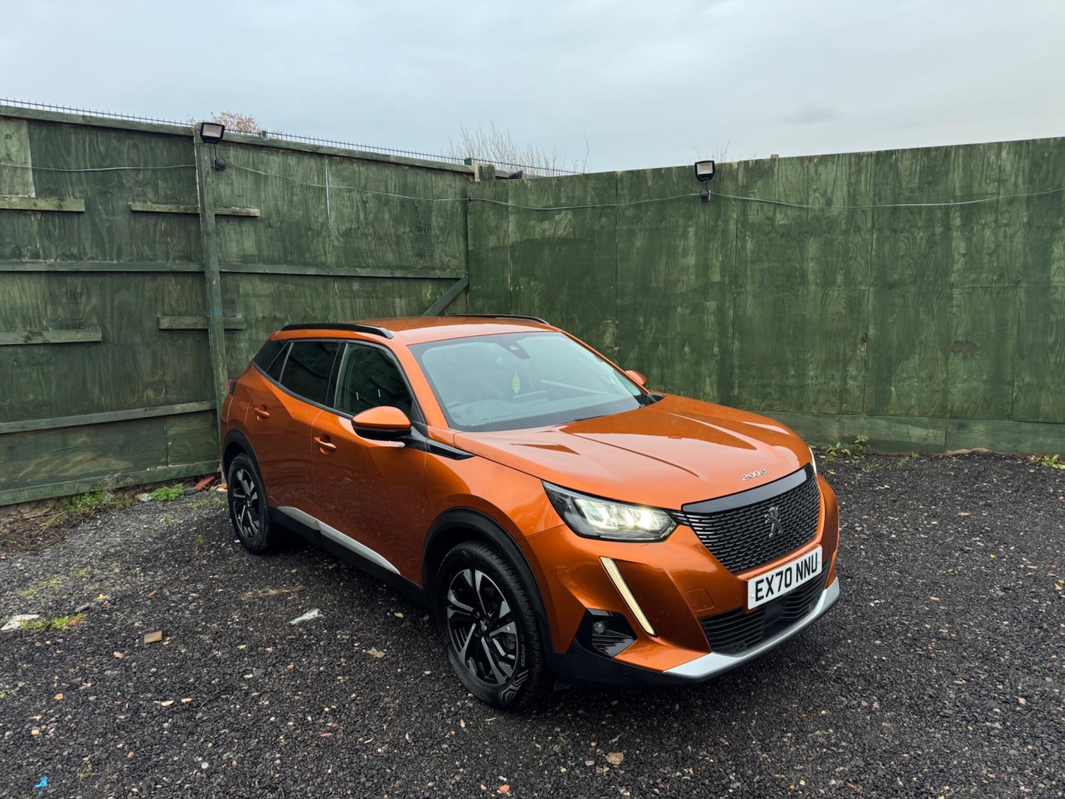 Used Peugeot 2008 2020 for sale - 76886536: Photo 1