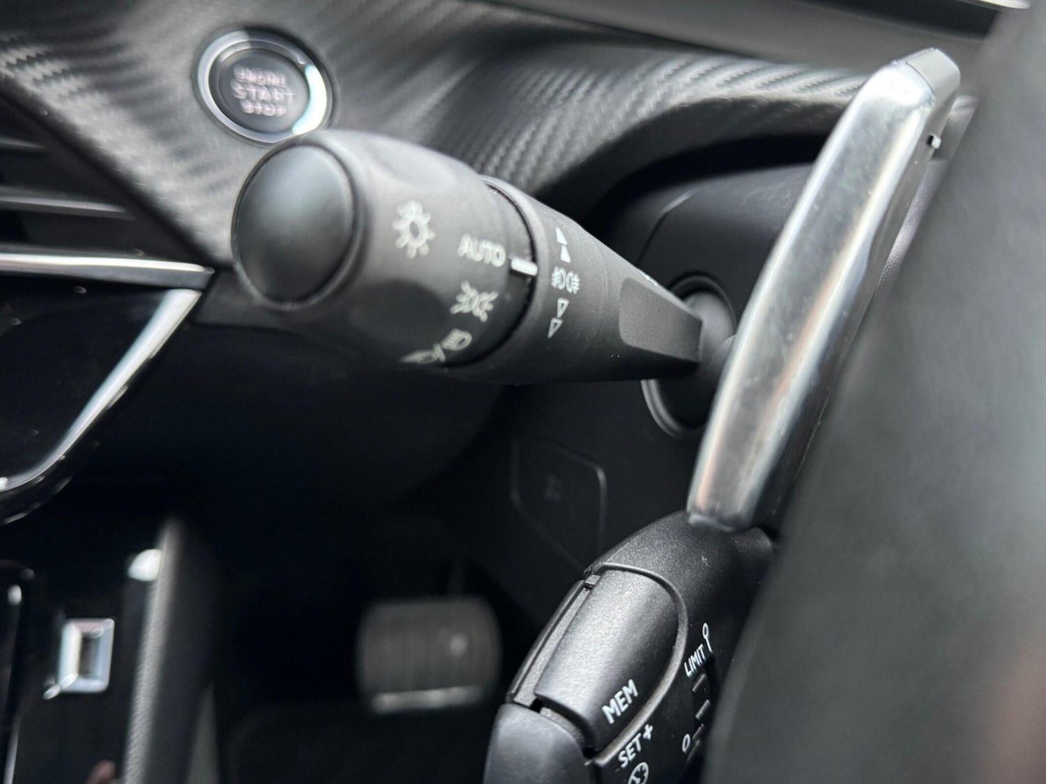 Used Peugeot 2008 2020 for sale - 76886536: Photo 41