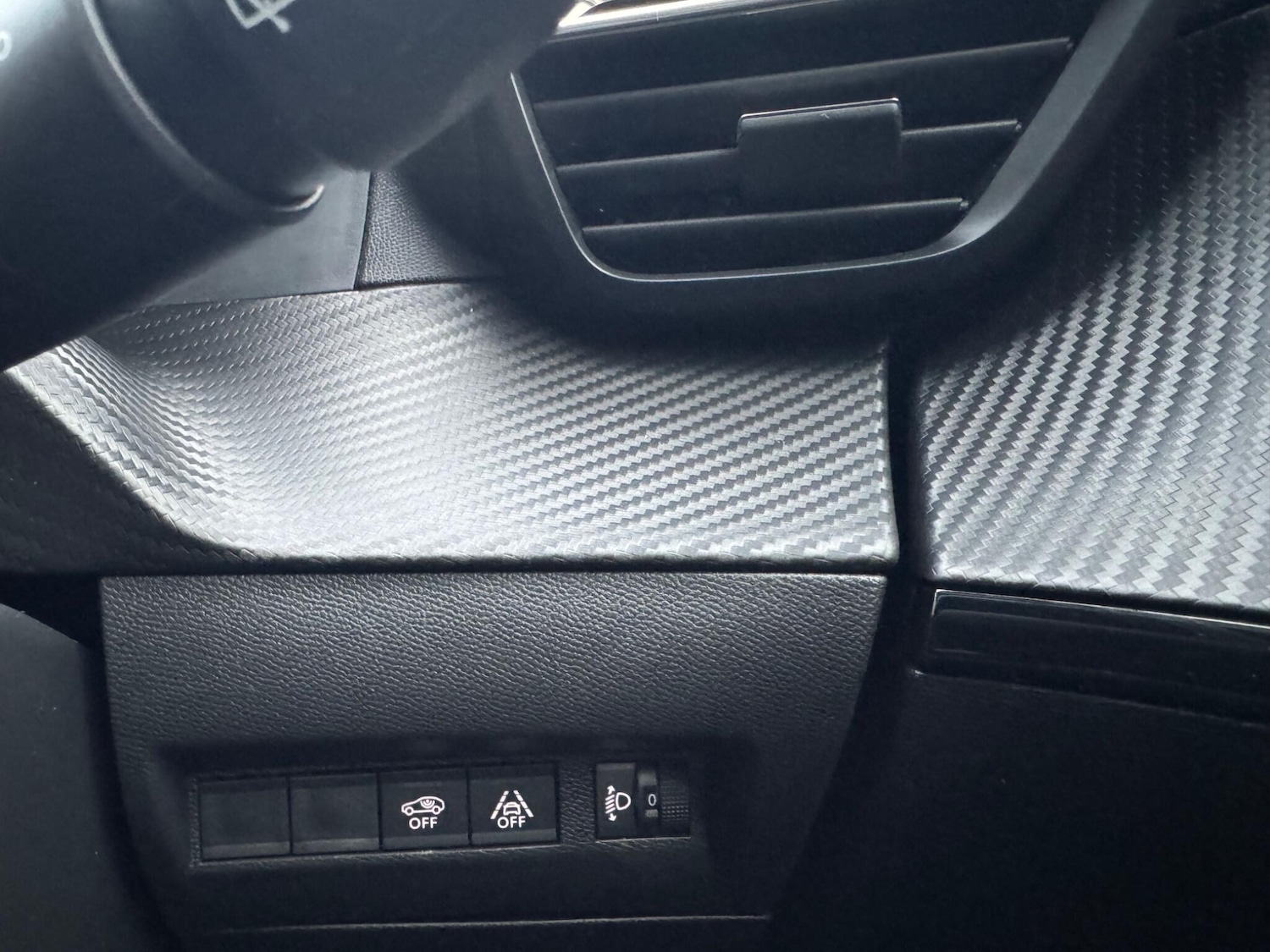 Used Peugeot 2008 2020 for sale - 76886536: Photo 43