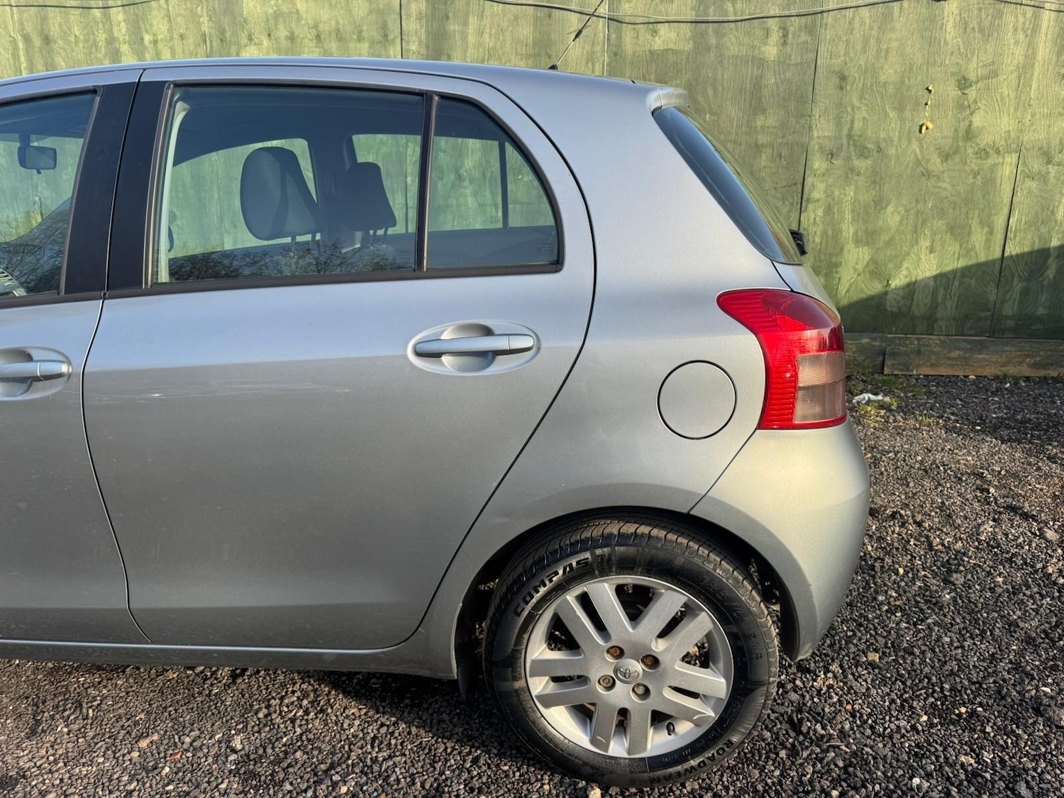 Used Toyota Yaris for sale - 77670366: Photo 21