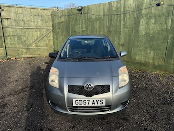 Used Toyota Yaris 2008 for sale - 77670366: Photo