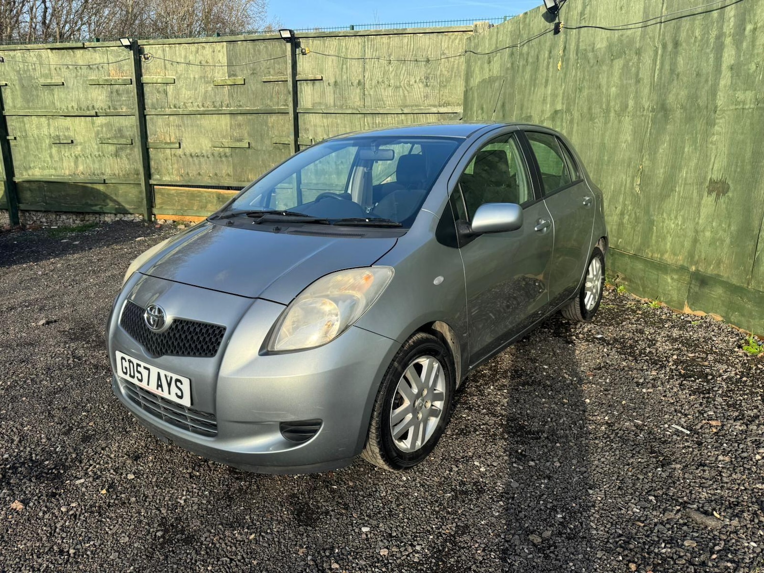 Used Toyota Yaris for sale - 77670366: Photo 8