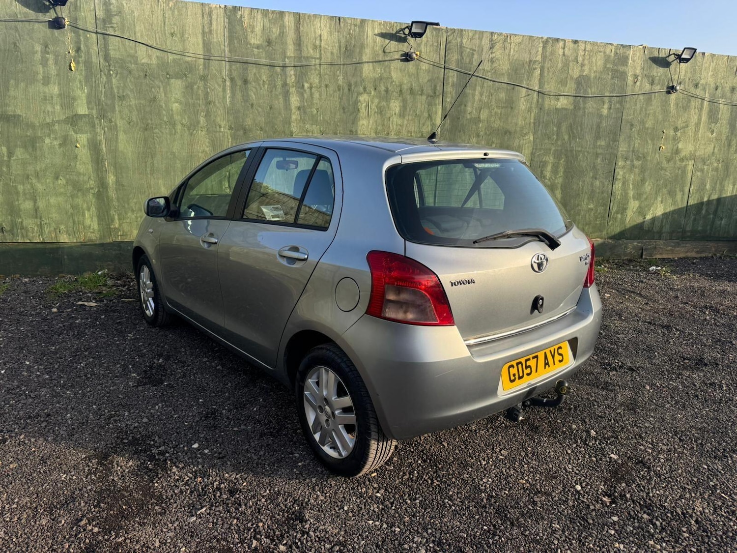 Used Toyota Yaris for sale - 77670366: Photo 9