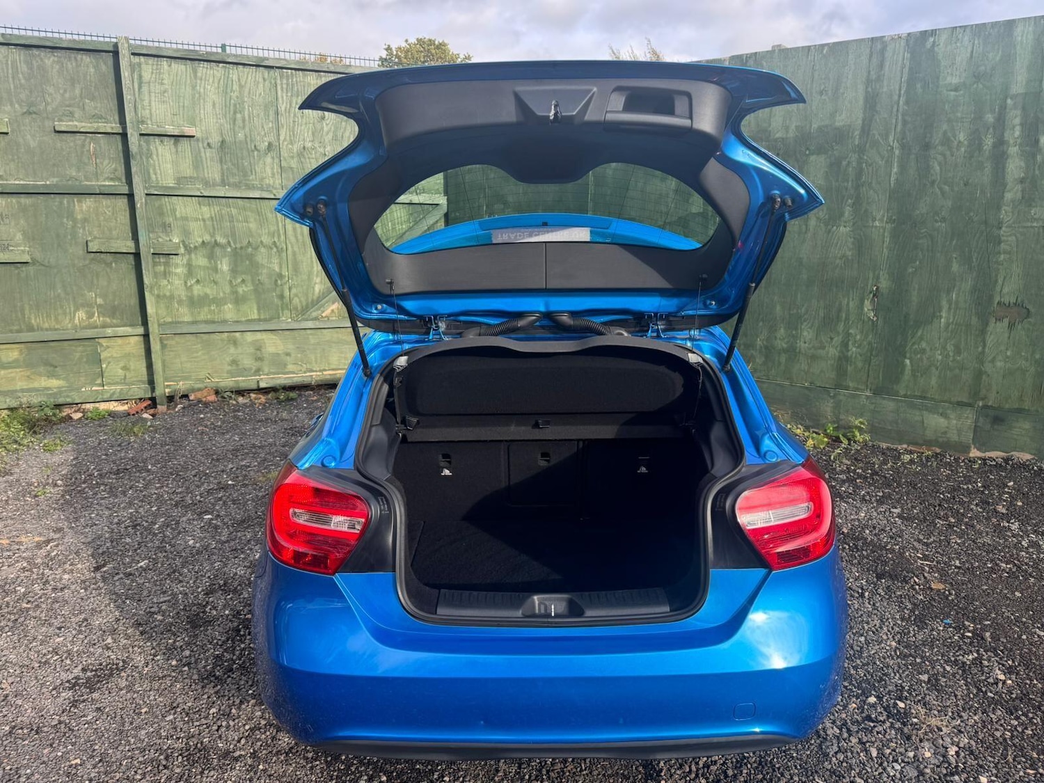 Used Mercedes-Benz A-Class 2015 for sale - 76457881: Photo 12