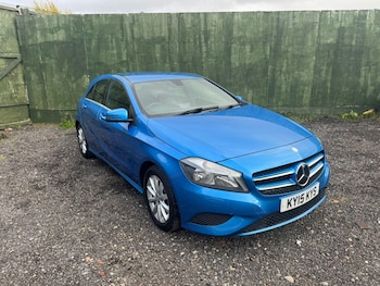 Used Mercedes-Benz A-Class 2015 for sale - 76457881: Photo
