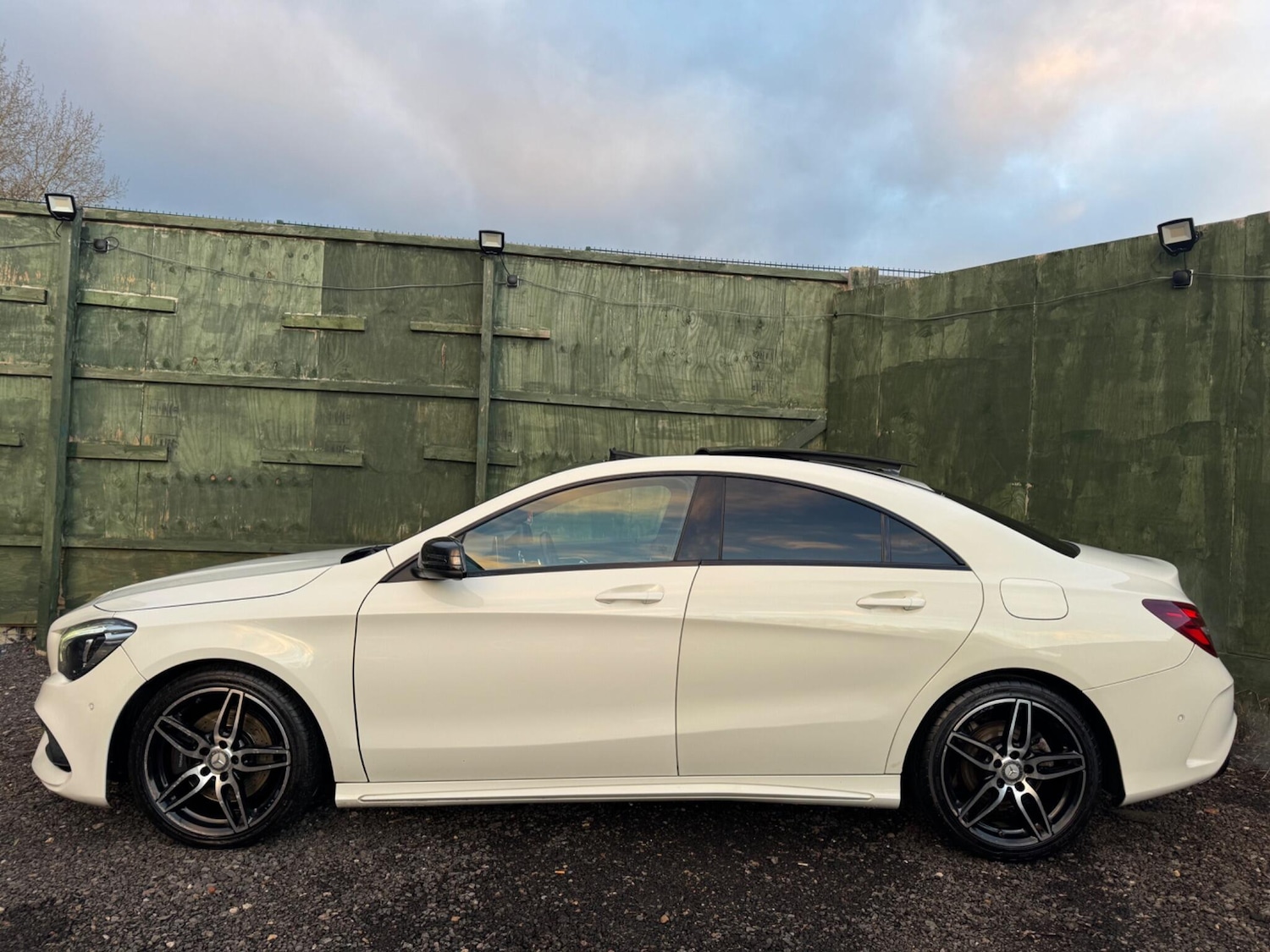 Used Mercedes-Benz CLA 2017 for sale - 76645936: Photo 10
