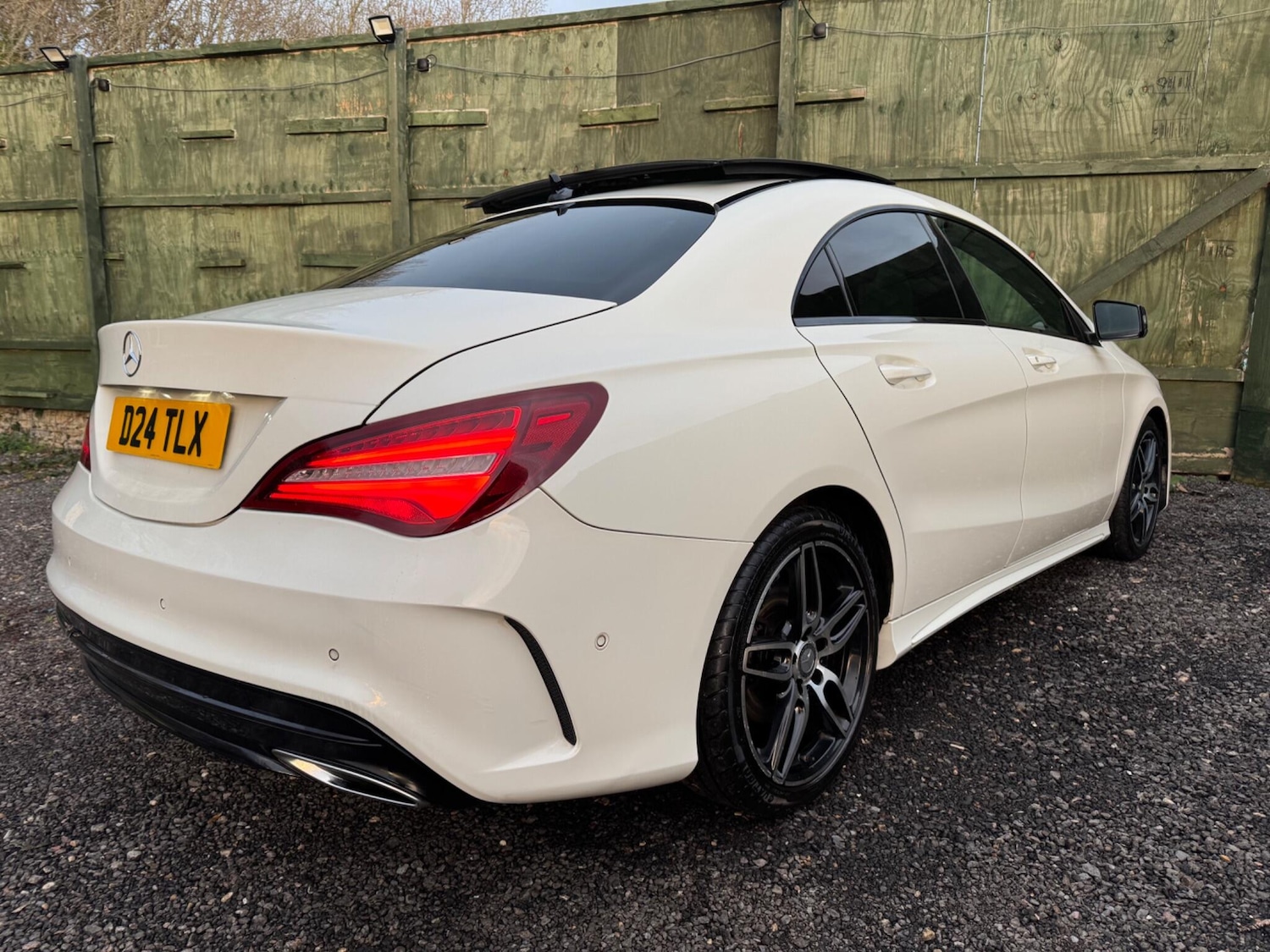 Used Mercedes-Benz CLA 2017 for sale - 76645936: Photo 24