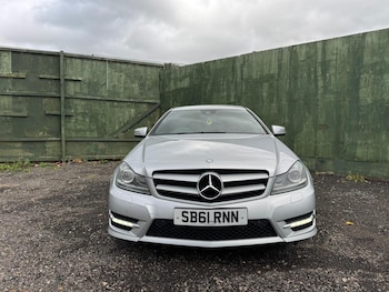 Used Mercedes-Benz C Class 2012 for sale - 76457531: Photo