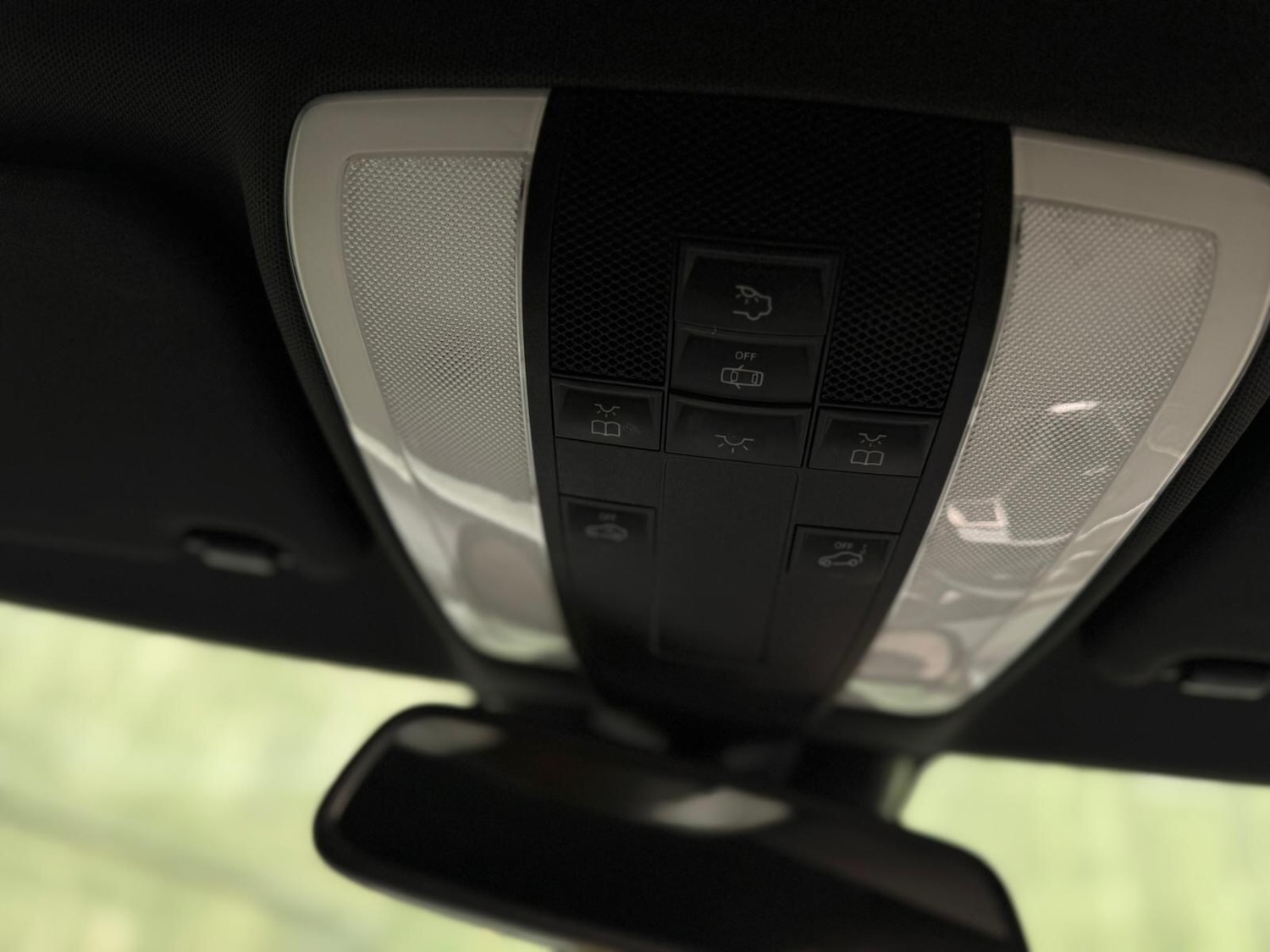 Used Mercedes-Benz C Class 2012 for sale - 76457531: Photo 41