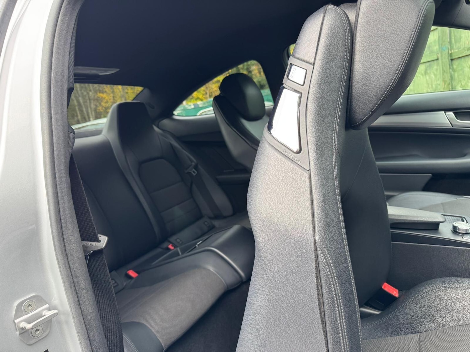 Used Mercedes-Benz C Class 2012 for sale - 76457531: Photo 45