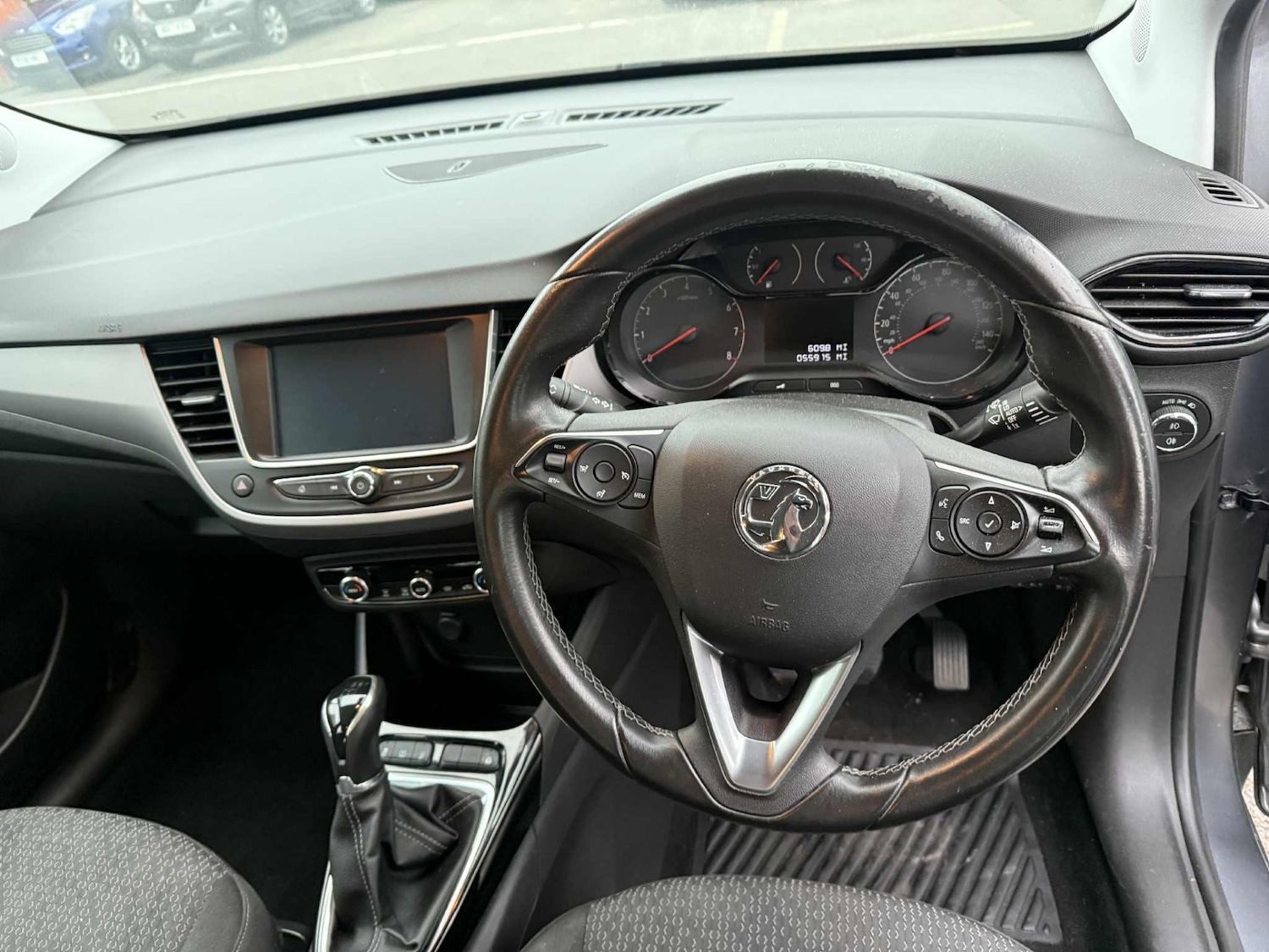 Used Vauxhall Crossland X 2018 for sale - 76317229: Photo 14