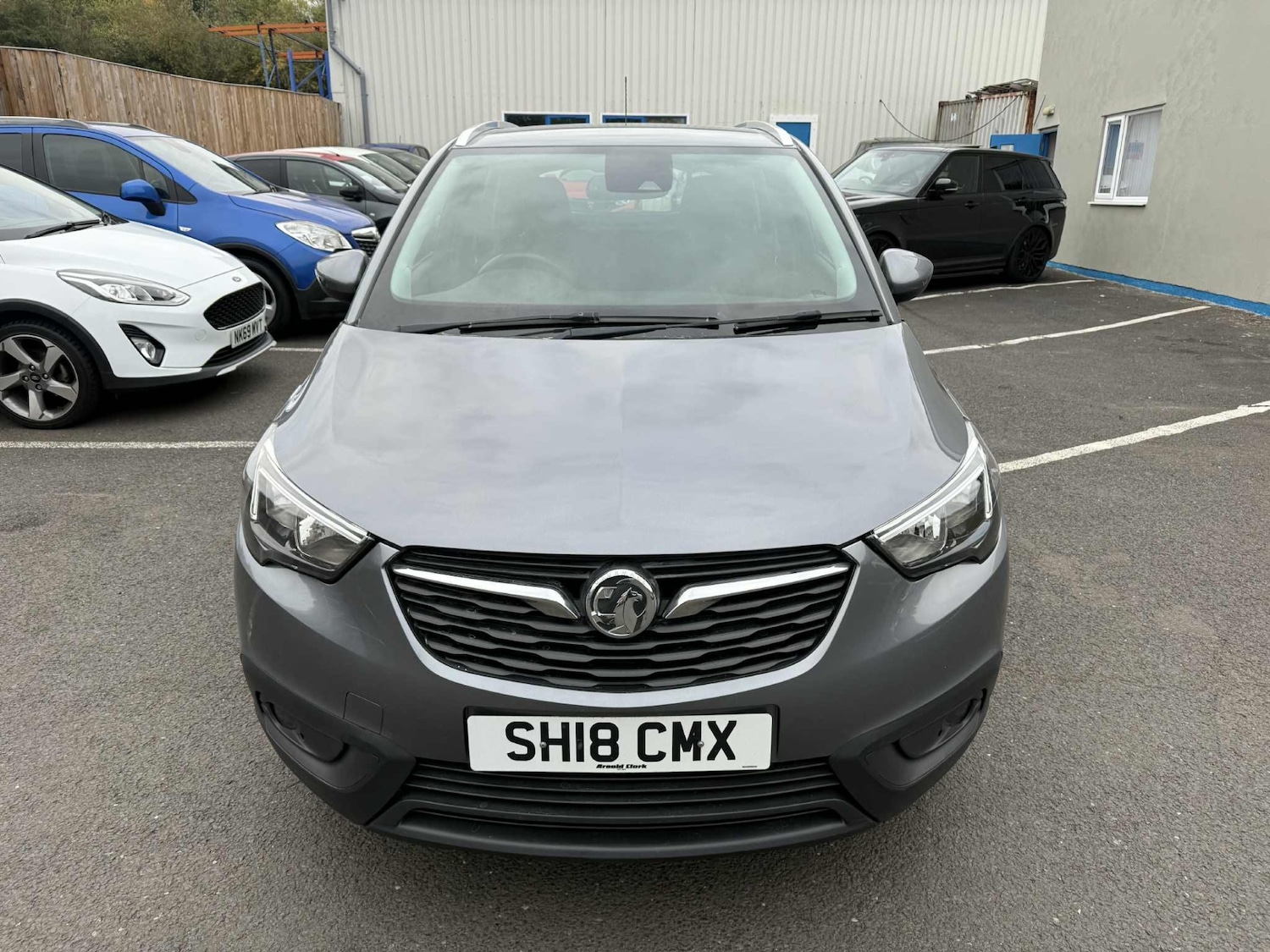 Used Vauxhall Crossland X 2018 for sale - 76317229: Photo 2