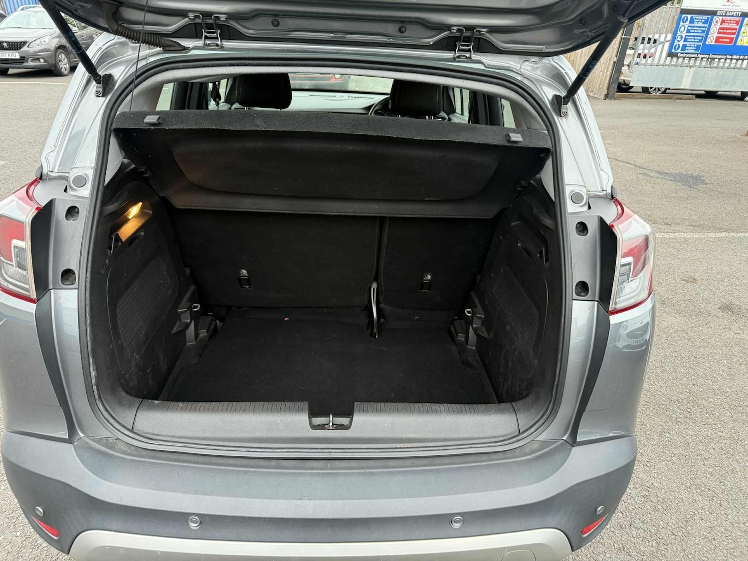 Used Vauxhall Crossland X 2018 for sale - 76317229: Photo 8