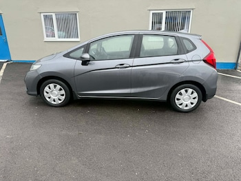 Used Honda Jazz 2019 for sale - 76864257: Photo