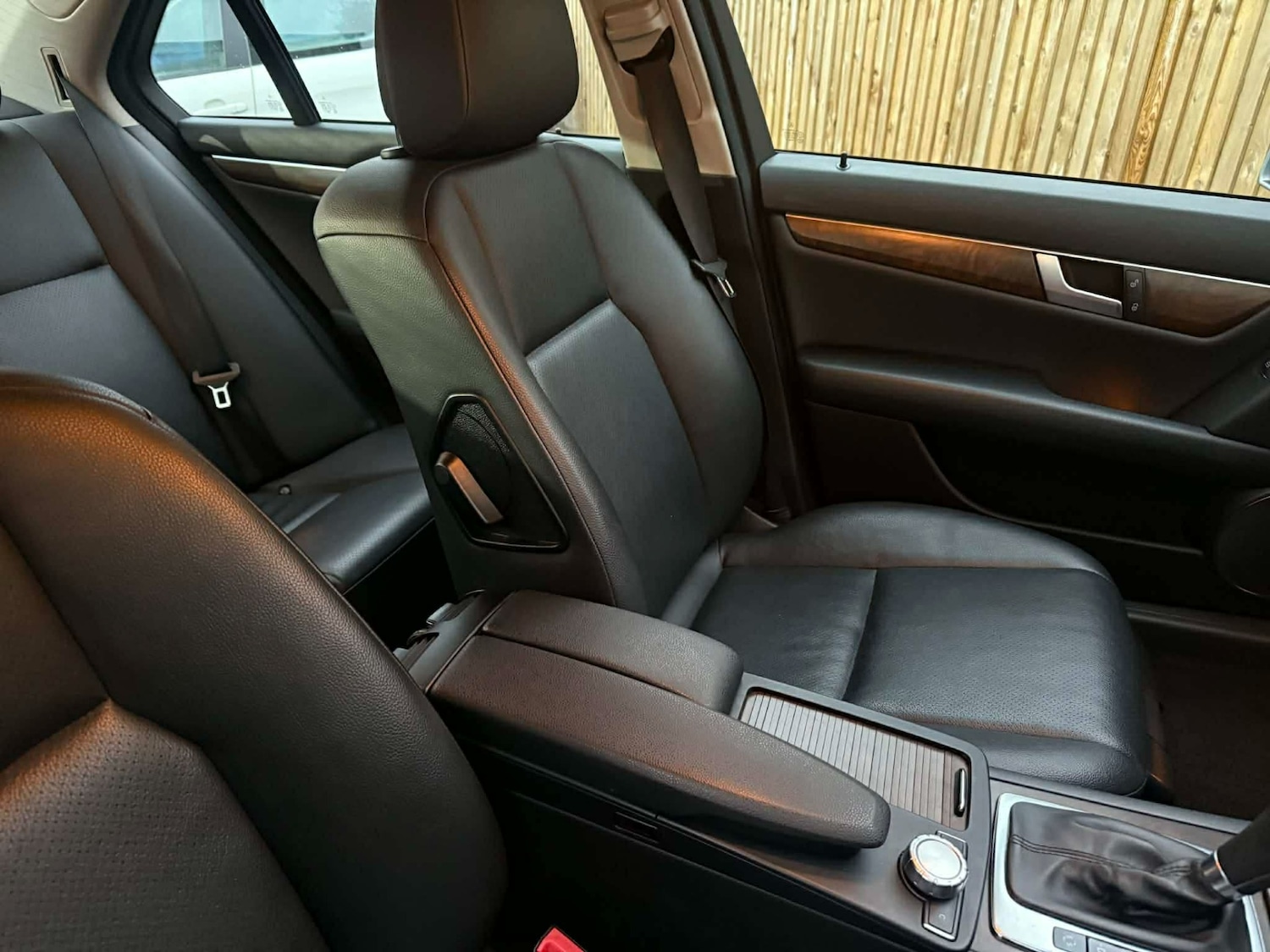 Used Mercedes-Benz C Class 2012 for sale - 77508857: Photo 9