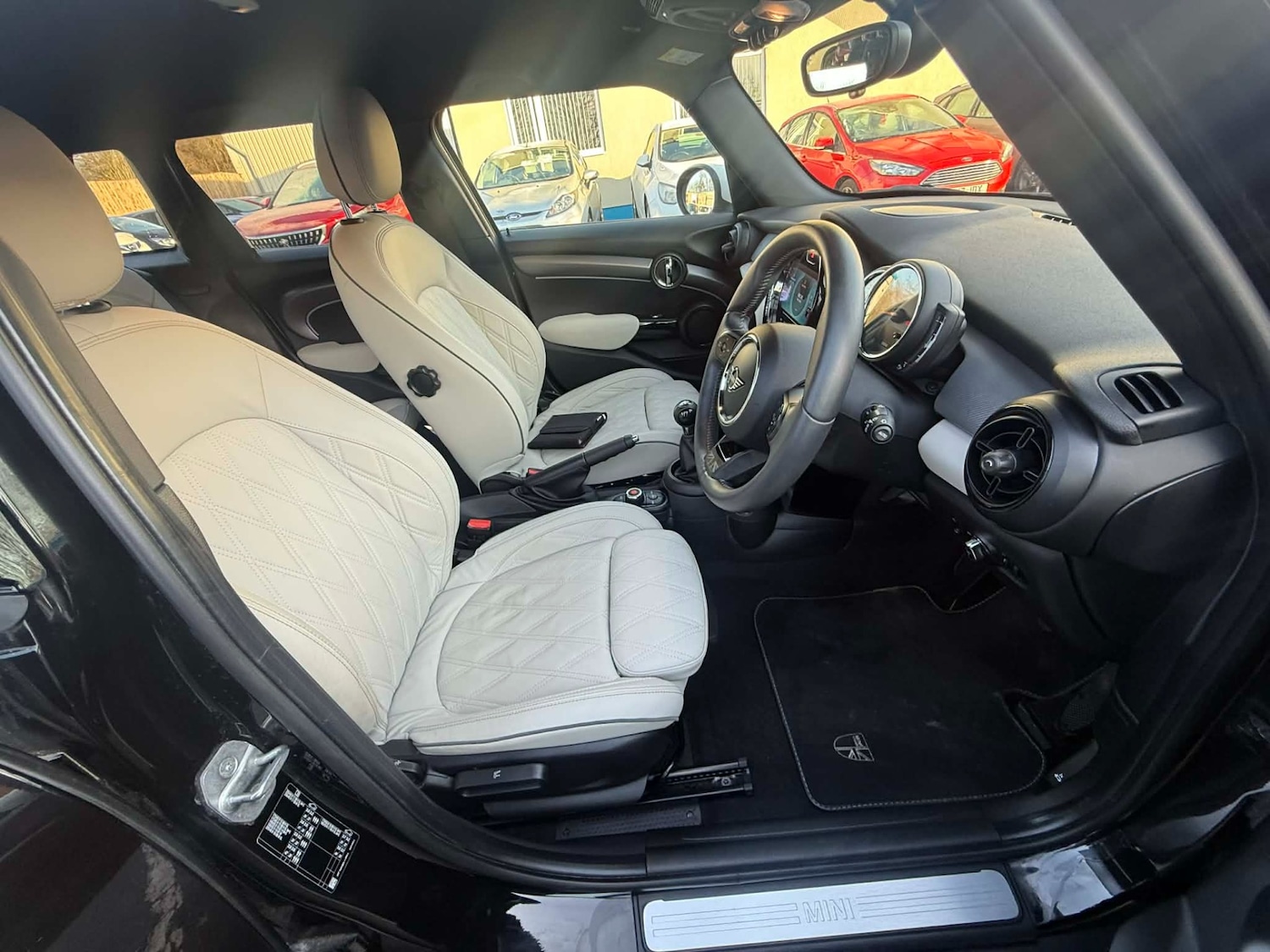 Used MINI Hatch 2021 for sale - 77160780: Photo 13