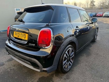 Used MINI Hatch 2021 for sale - 77160780: Photo