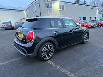 Used MINI Hatch 2021 for sale - 77160780: Photo