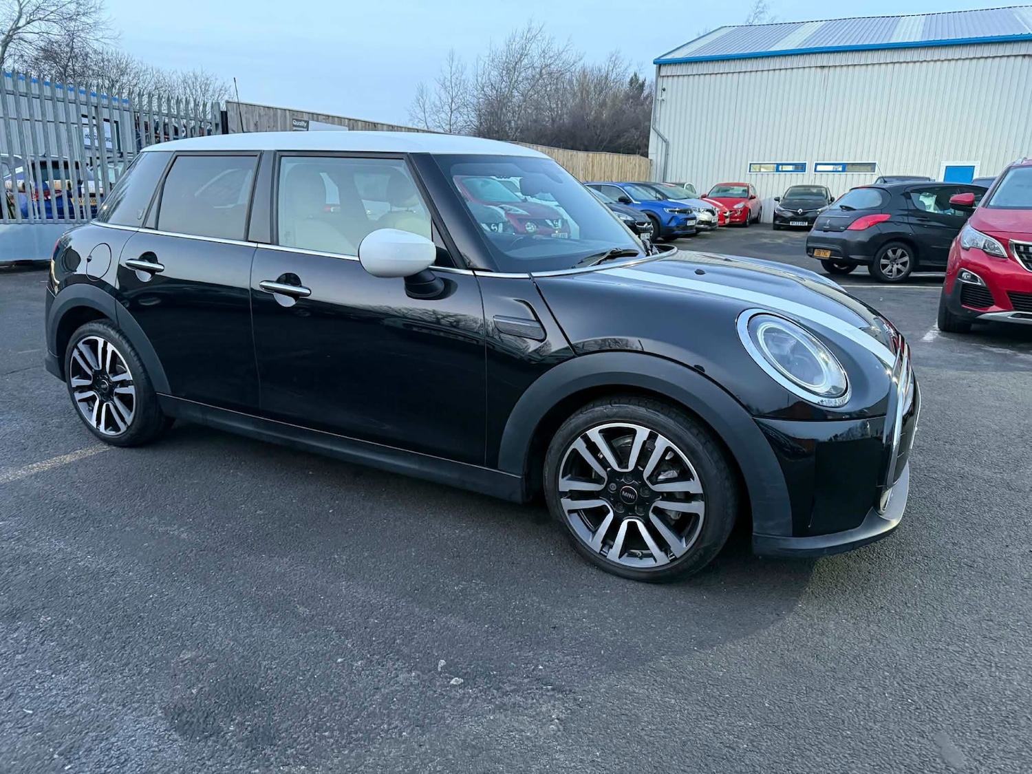 Used MINI Hatch 2021 for sale - 77160780: Photo 7