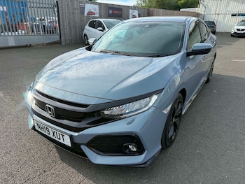 Used Honda Civic 2019 for sale - 78937182: Photo