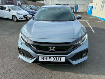 Used Honda Civic 2019 for sale - 78937182: Photo
