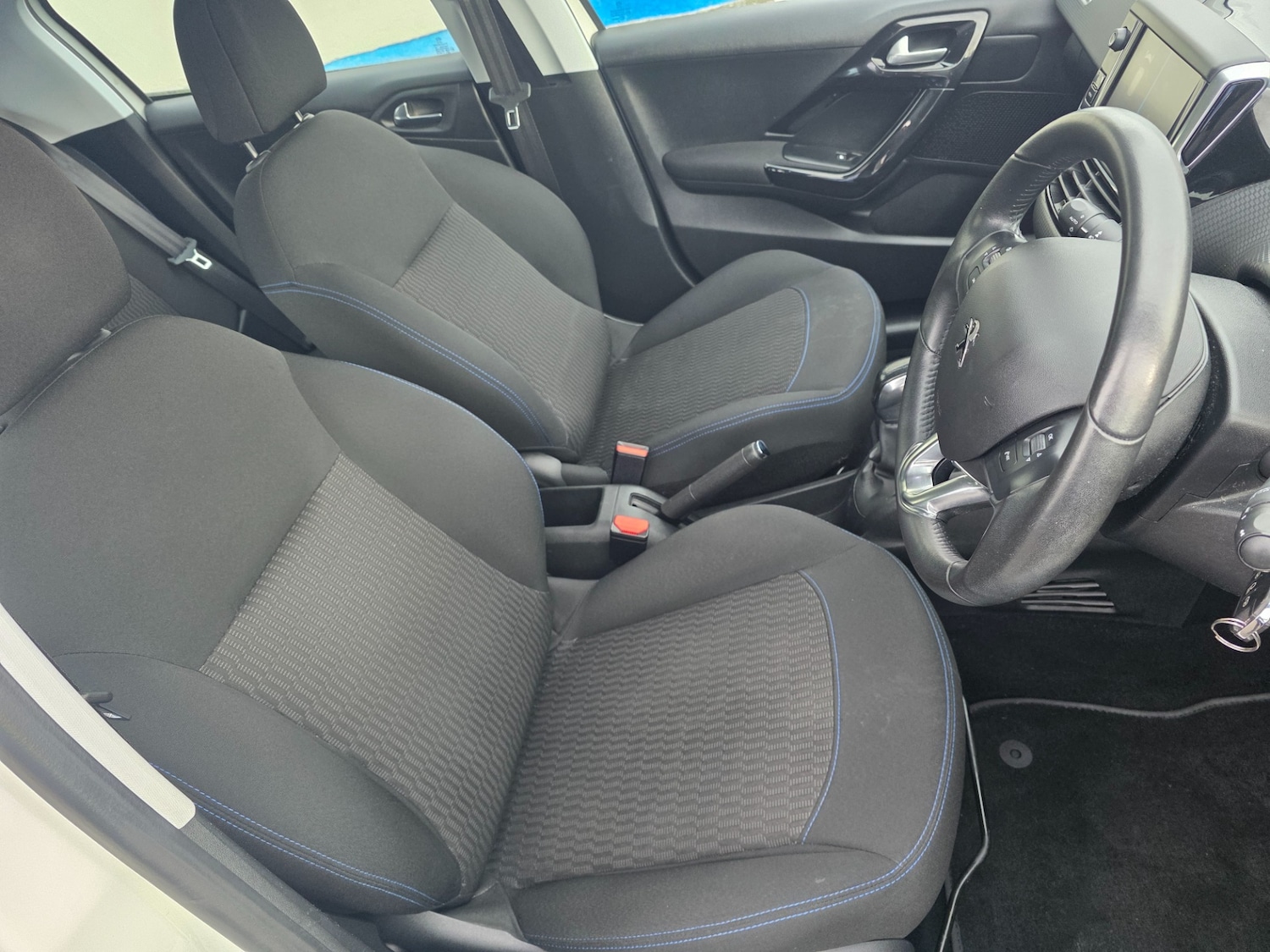 Used Peugeot 208 2018 for sale - 77906826: Photo 14