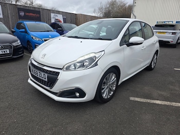 Used Peugeot 208 2018 for sale - 77906826: Photo